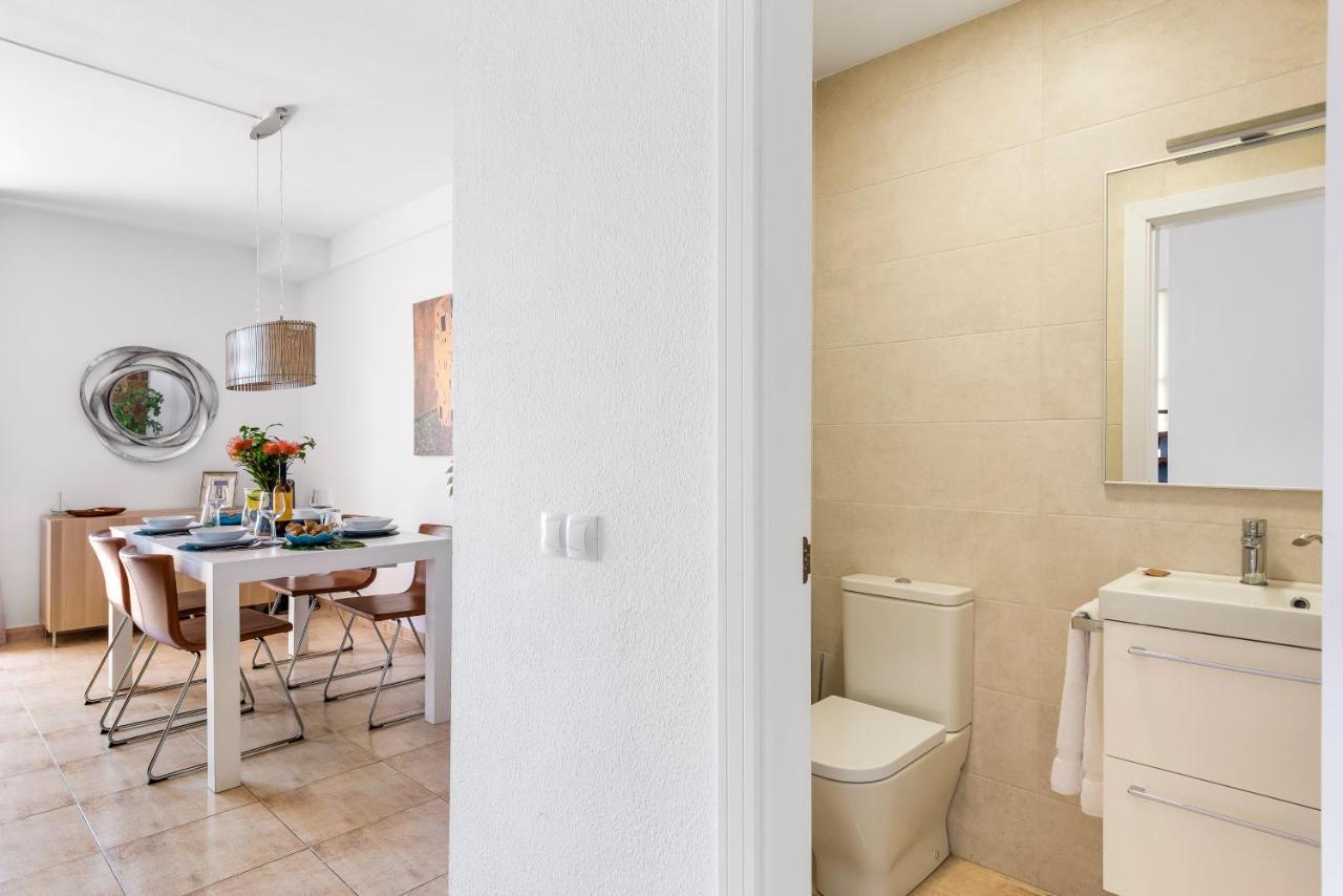 Beachfront Triplex With Swimming Pool & Parking Radazul Exterior foto